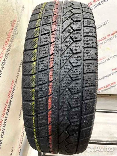 Toyo Winter Tranpath M2 215/60 R17 98Q