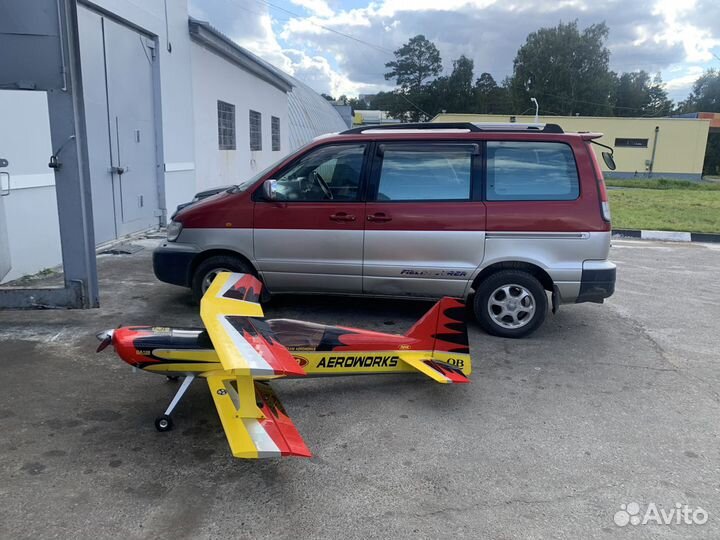 Радиоуправляемый самолет ultimate 111cc