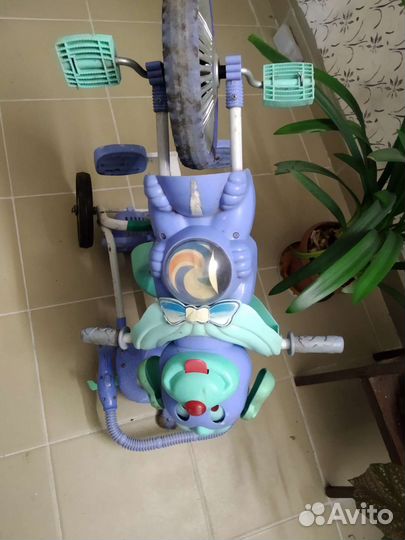 Детский трехколесный велосипед бу