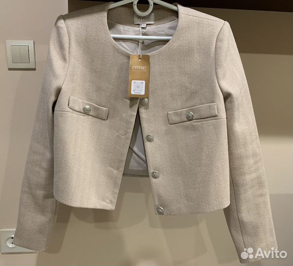 Костюм брючный женский 44