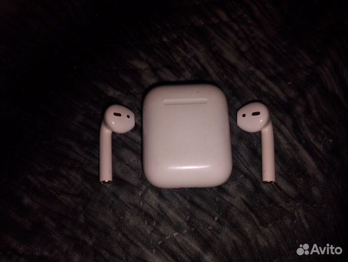 Airpods 2 на запчасти