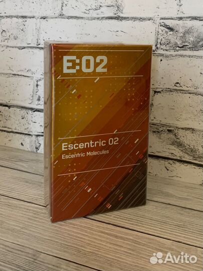 Molecules Escentric 02