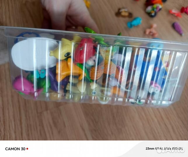 Киндер сюрприз игрушки