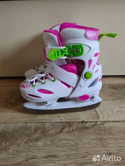 Коньки хоккейные