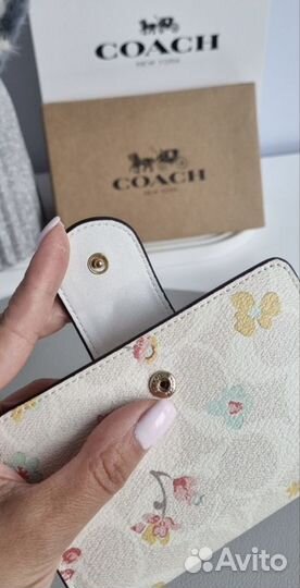 Кошелёк coach