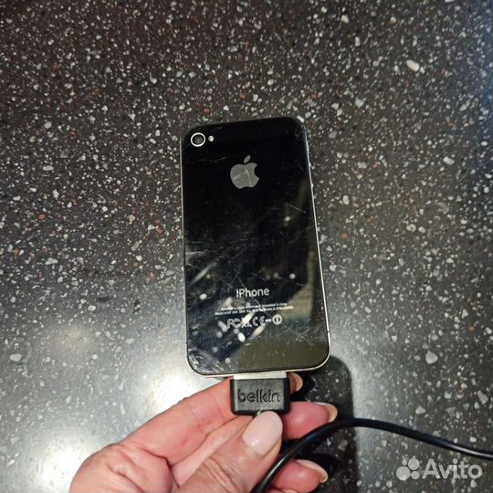 iPhone 4S, 16 ГБ