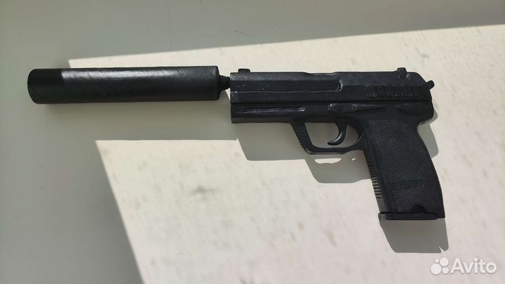 Макет Hk USP из дерева