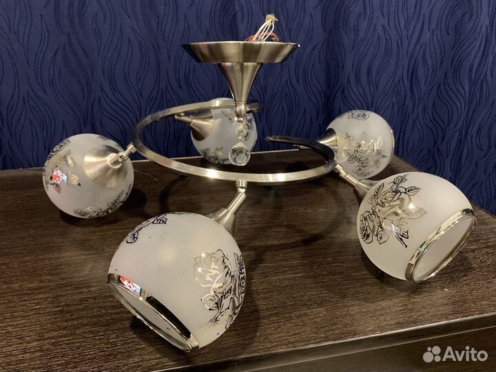 Люстра потолочная