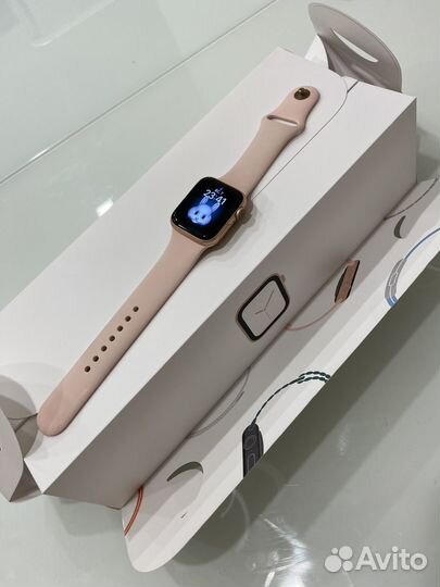 Apple watch 4