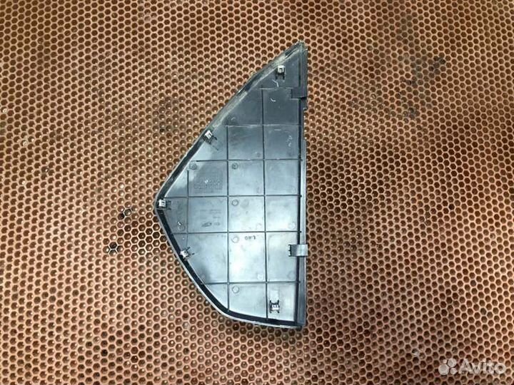 Накладка торпедо Kia Sportage JE G4GC 2006