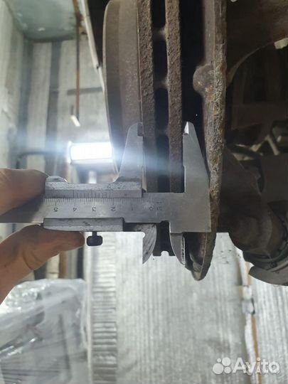 Суппорт, тормозные диски Mercedes w220 s600