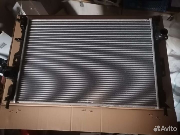 Радиатор охлаждения Мондео 4