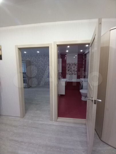 2-к. квартира, 43 м², 1/5 эт.