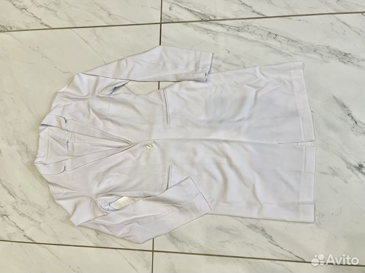 Стильная медицинская одежда 42