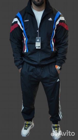 Спортивный костюм adidas