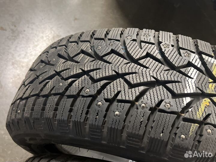 Toyo Observe G3-Ice 235/60 R17
