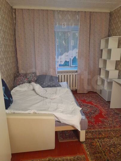 Комната 15 м² в 5-к., 1/5 эт.