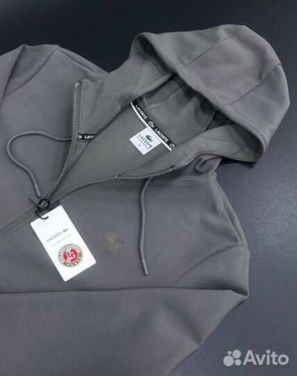 Спортивный костюм lacoste