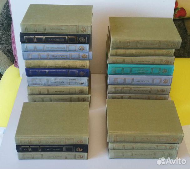 Книги серия