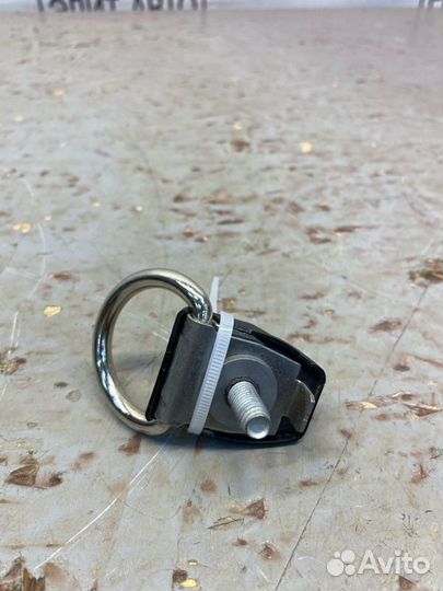 Петля багажника Bmw 5 G30 2.0 2021