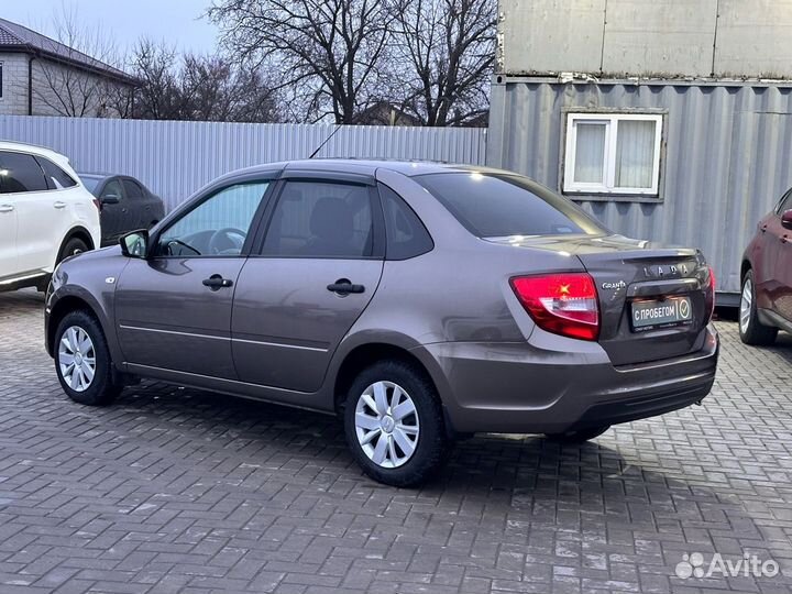 LADA Granta 1.6 МТ, 2021, 52 000 км