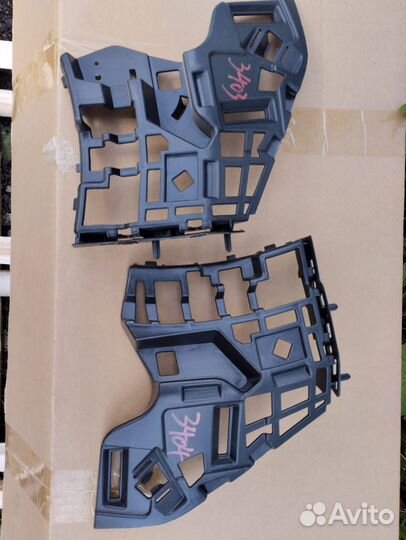 Кронштейн переднего бампера volv xc90