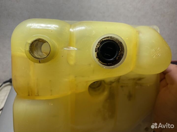 Оригинальный расширительный бачок Ауди А6/100