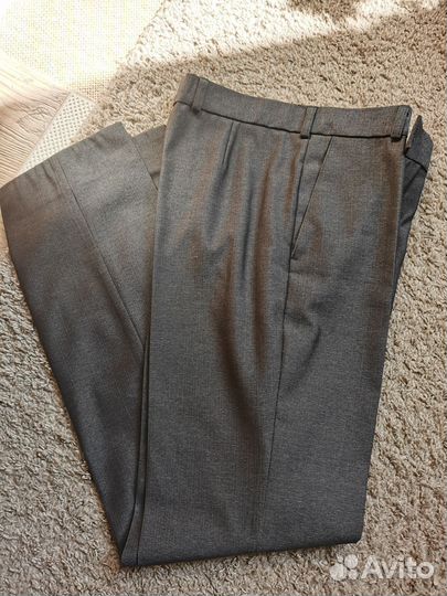 Школьный костюм