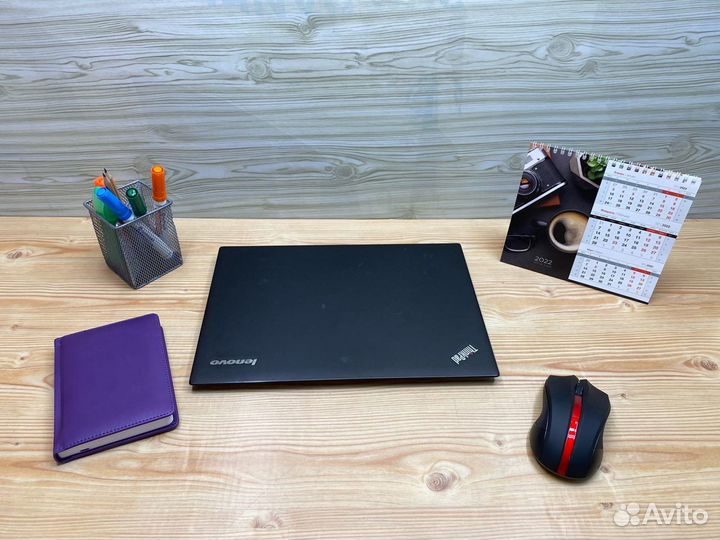 Европейский бизнес ультабук Lenovo X1 Carbon