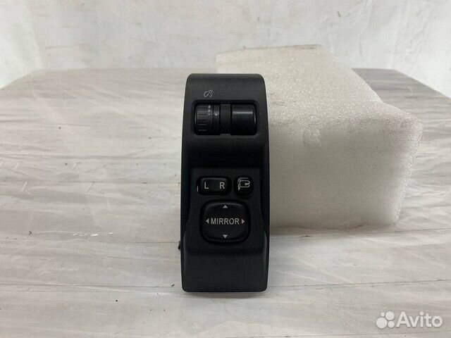 Блок управления зеркалами 83061SA000 Subaru