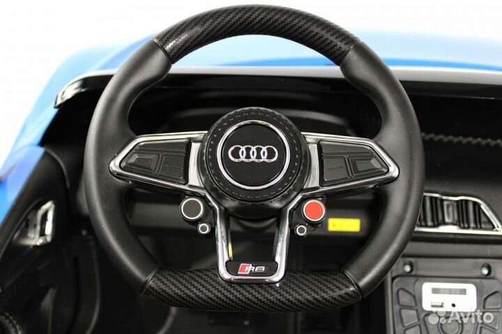 Электромобиль RiverToys Audi R8