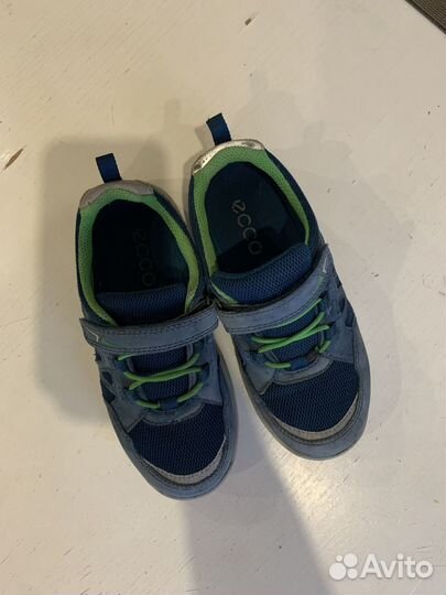 Кроссовки ecco 32