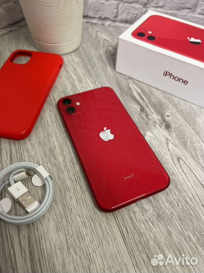 iPhone 11, 64 ГБ