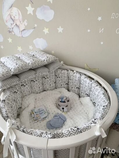 Бортики в детскую кроватку новые