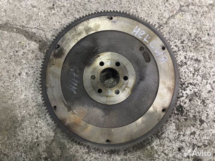 Маховик МКПП Daewoo Nexia седан 1.5 16 клапанов