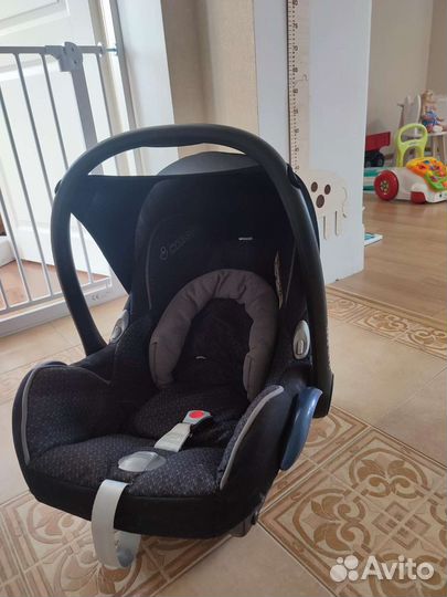 Автолюлька maxi cosi cabriofix