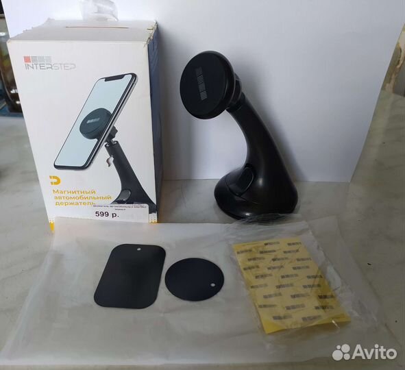 Магнитный держатель для телефона автомобильный