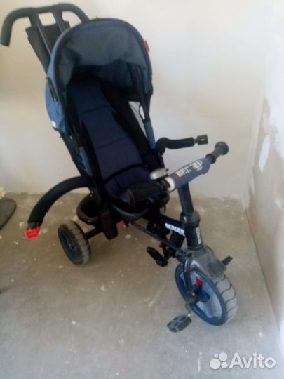 Трехколесный велосипед