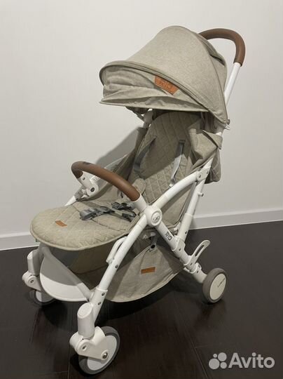 Прогулочная коляска infiniti