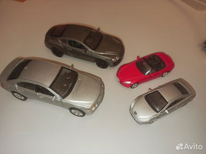 Машинки Welly