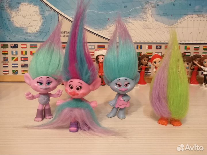 Фигурки из киндер сюрприза и др