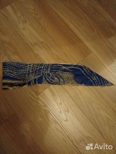 Шарф и брошь цветок. Новые