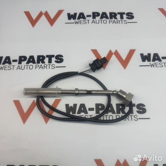 Датчик температуры mercedes benz A0051532228