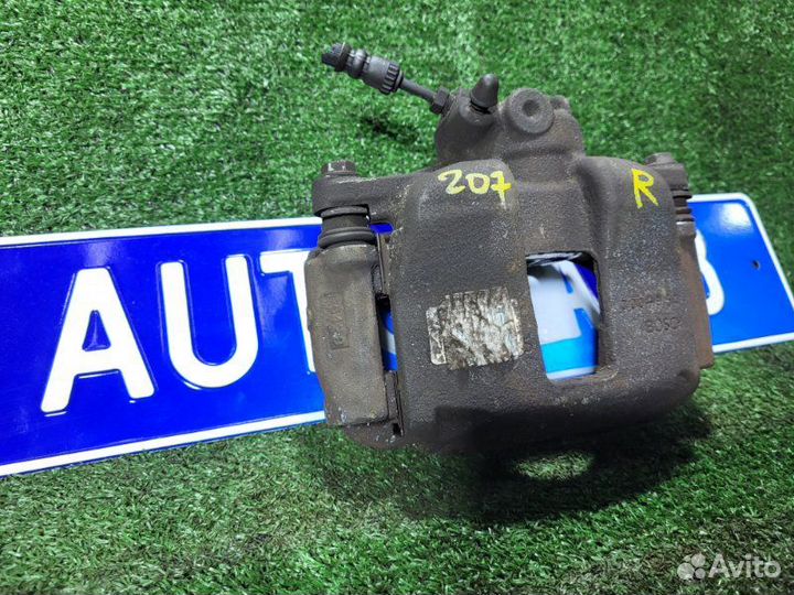 Суппорт тормозной передний правый Peugeot 207