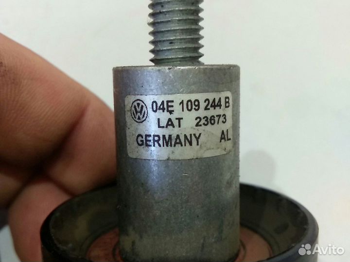 Ролик ремня грм обводной Skoda Rapid VW Polo