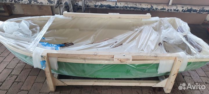 Лодка новая пластиковая виза тортилла 2