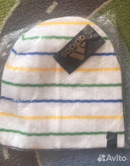 Новая демисезонная шапка р. 54-56