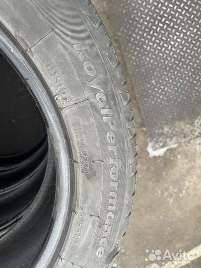 Royal Black Royal Performance 235/55 R19