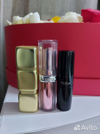 Помады набором