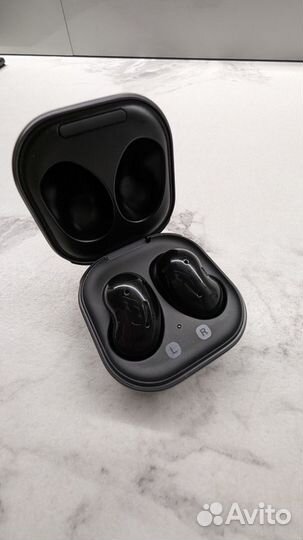 Наушники samsung galaxy buds live